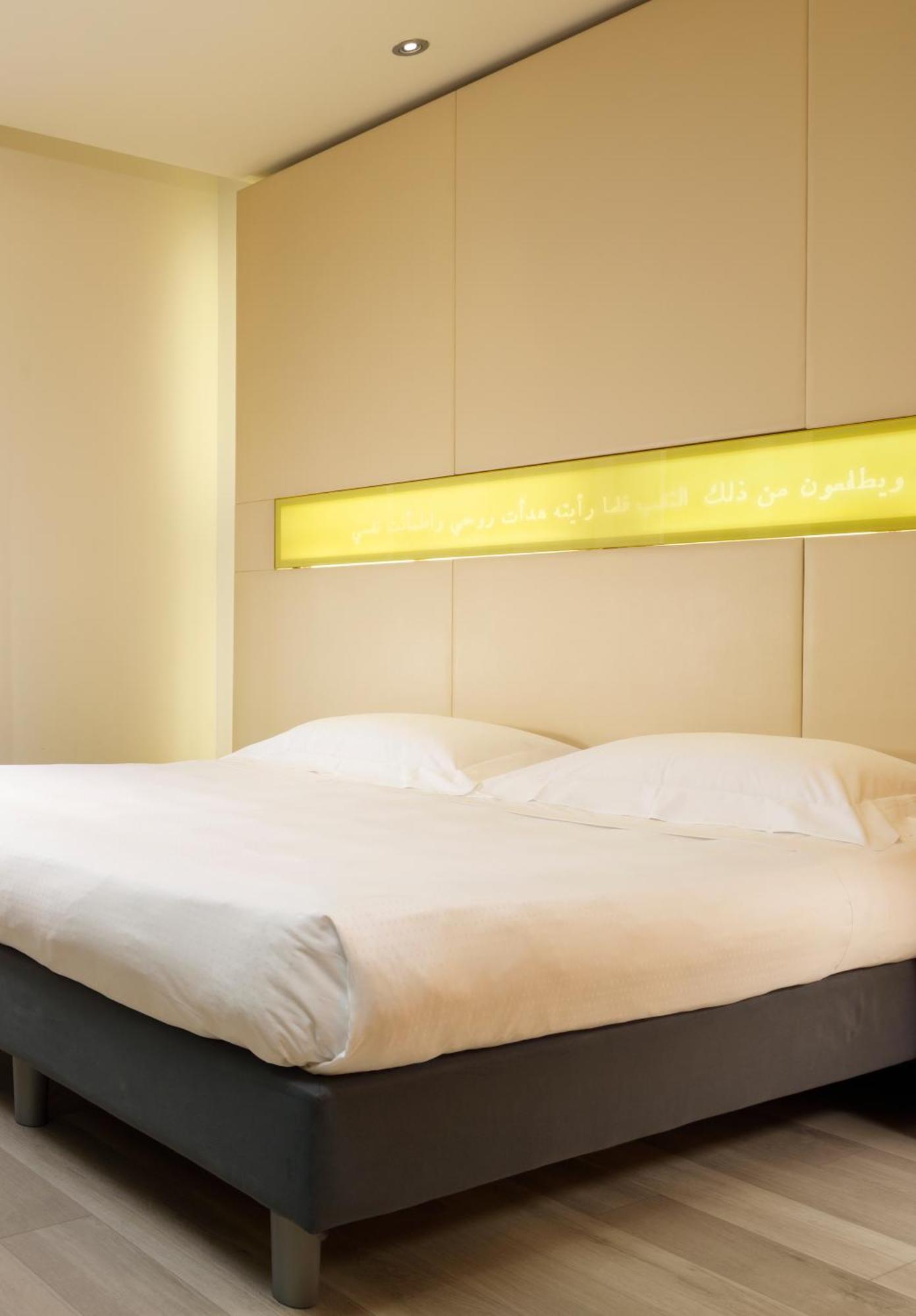 ยูเอ็นเอโฮเต็ล โบโลญญา เชนโตร Hotel ภายนอก รูปภาพ